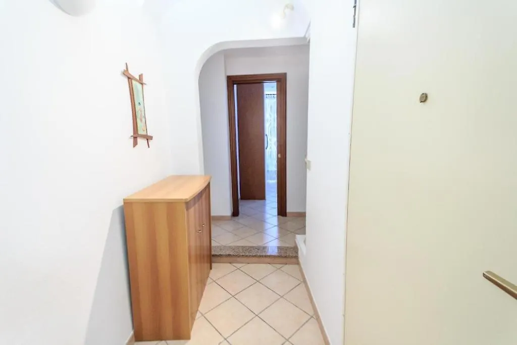 Bilocale Nel Centro Storico Al Piano Primo Apartment Varazze